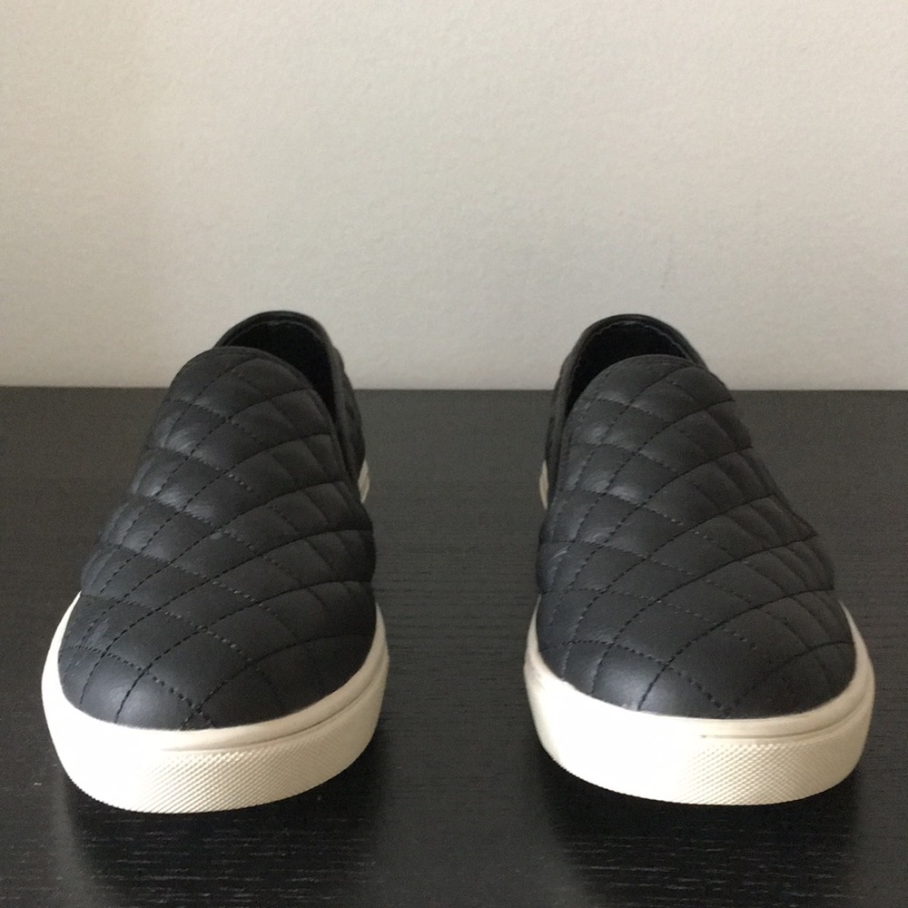 Almost new Steve Madden in size 9B